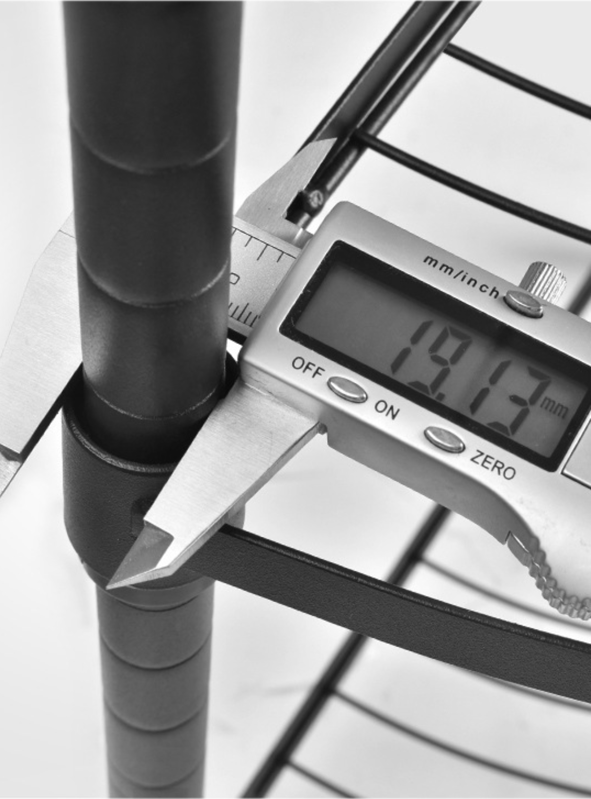 Metal Corner Stand J&J Home