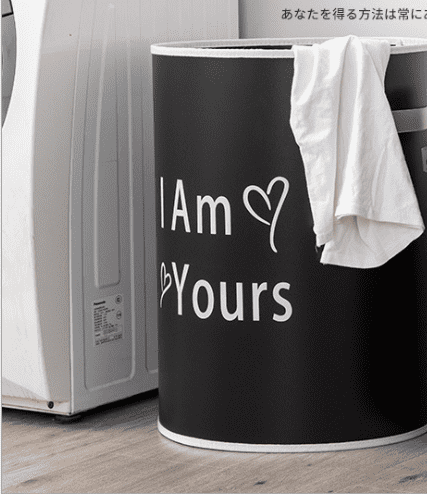 Plastic round basket.