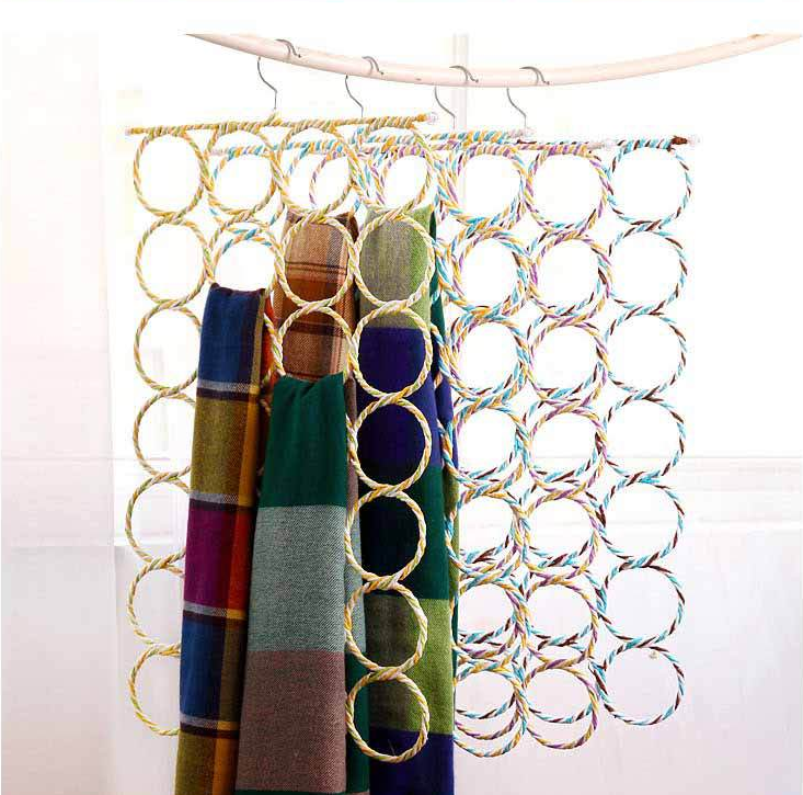Rattan 28 Rings Tie Scarf Storage Hanger.